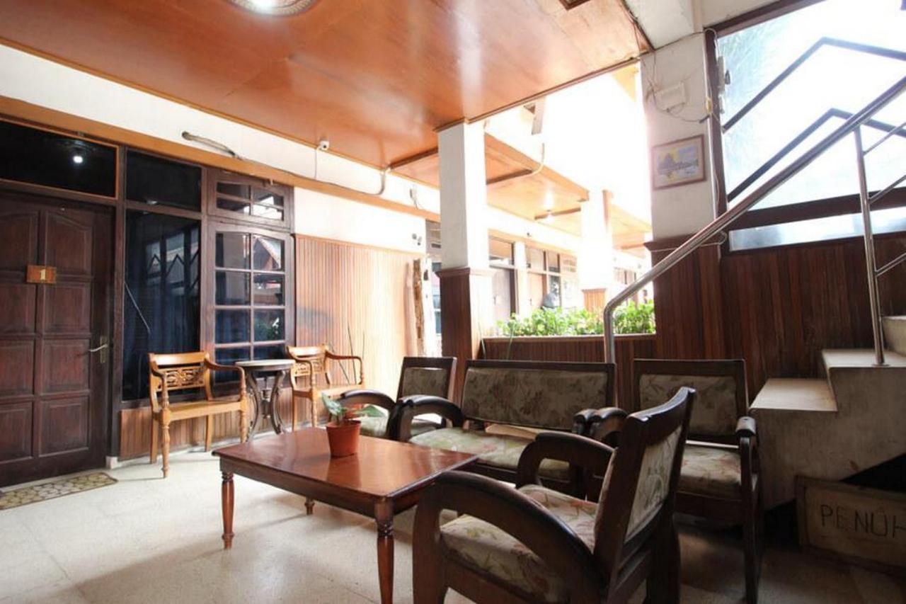 Reddoorz @ Mantrijeron 2 Hotel Jogjacarta Exterior foto